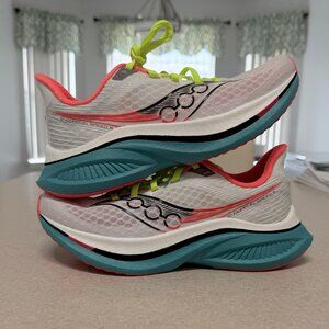 Saucony Endorphin Speed 5 - W7.5